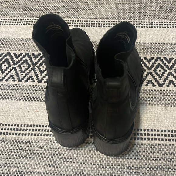 Thursday Knockout Black Leather Heeled Boots - Picture 5 of 9